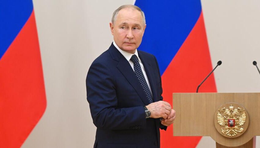  Élection présidentielle en Russie : Vladimir Poutine annonce sa candidature à un cinquième mandat