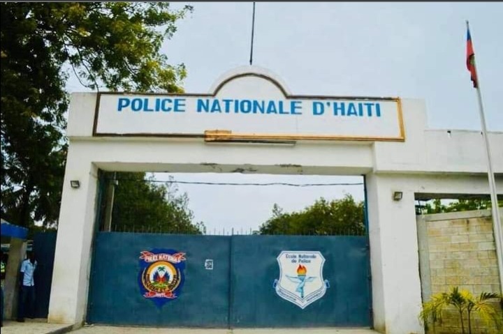  Les instructeurs de l’École nationale de Police en grève pour exiger une meilleure sécurité