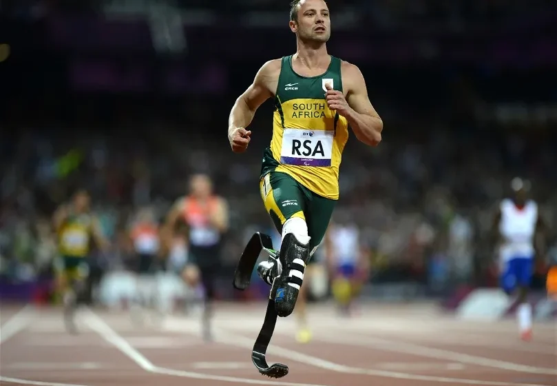  Le célèbre champion paralympique sud-africain, Oscar Pistorius a bénéficié ce vendredi d’une remise en liberté conditionnelle.