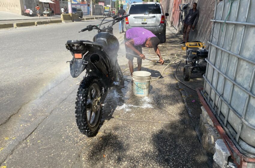  Activités de subsistance en Haïti : les laveurs d’auto, artisans de leur propre survie