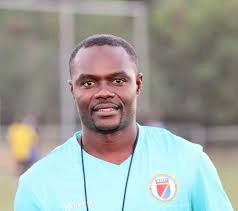  Kowsky Saint-Vil devient le premier entraineur haïtien la Ligue de football de la République dominicaine
