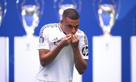  Présentation de Kylian Mbappé au Real Madrid