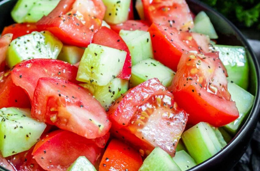 Manger des tomates avec du concombre : une bonne idée ?