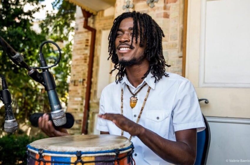  Les tambourineurs dans le vodou : gardien du rythme sacré