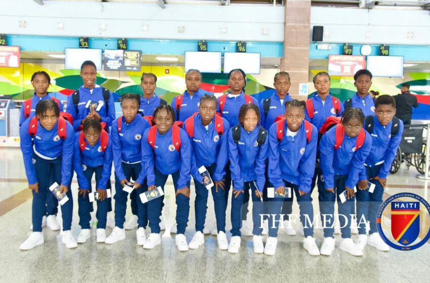  Les petites grenadières prêtes pour le championnat U-15 de la Concacaf
