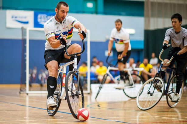  Le cycle-ball