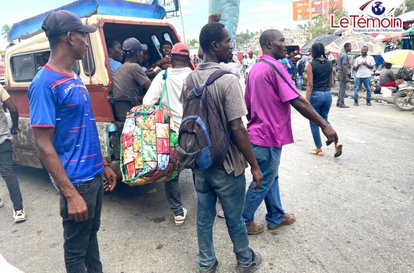  Chargeurs de véhicules : les héros de la rue en Haïti