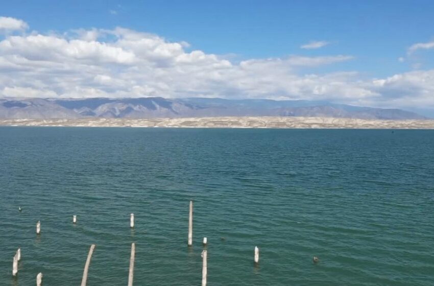  Saviez-vous qu’Haïti possède le plus grand lac naturel des Caraïbes, appelé Lac Azuei ?