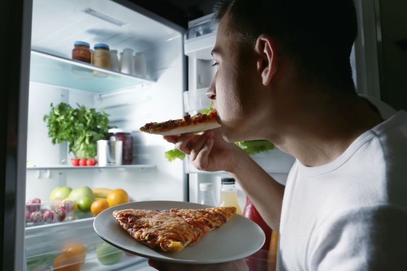  Manger le soir sans grossir : un équilibre possible