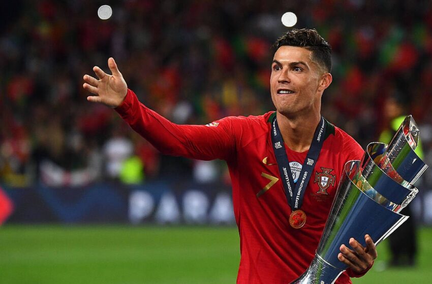  Cristiano Ronaldo frappe encore : un 938ᵉ but décisif pour offrir une finale au Portugal