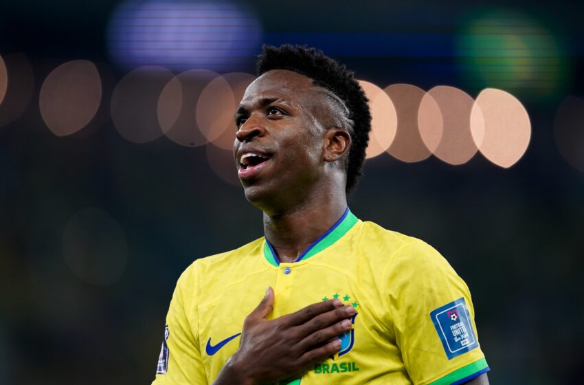  « Vinícius Jr. offre au Brésil sa qualification pour le Mondial 2026 ; Ancelotti signe son premier succès »