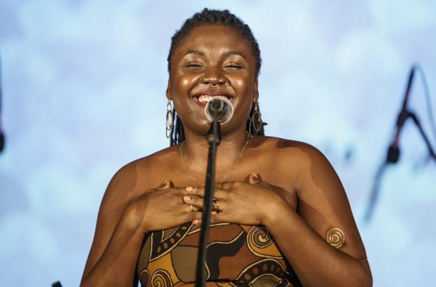  Francia Sterlin, la voix caribéenne qui traverse les frontières