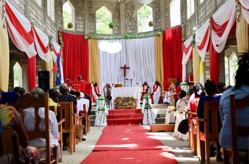  Rouge, blanc et tambours : la fête sacrée de Saint-Jacques en Haïti