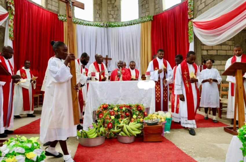  Célébration de Saint-Jacques le Majeur : unité et espoir au cœur de la communauté d’Orangers