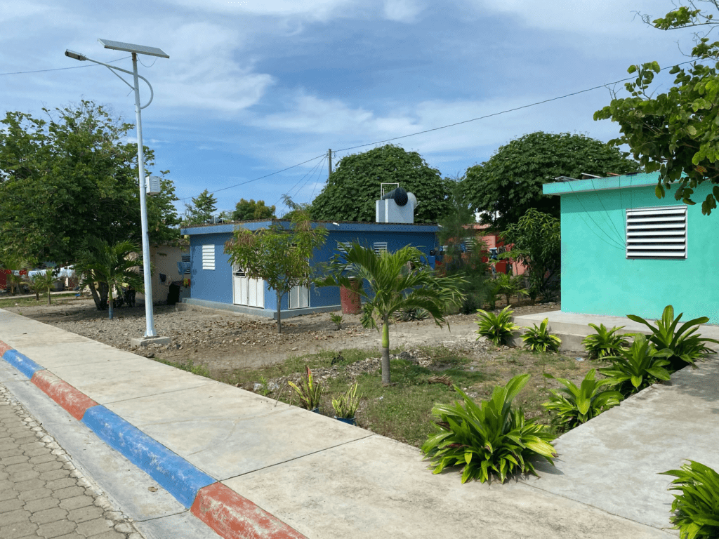 Le Village Oasis : un modèle d&rsquo;innovation en habitat social et de développement communautaire durable