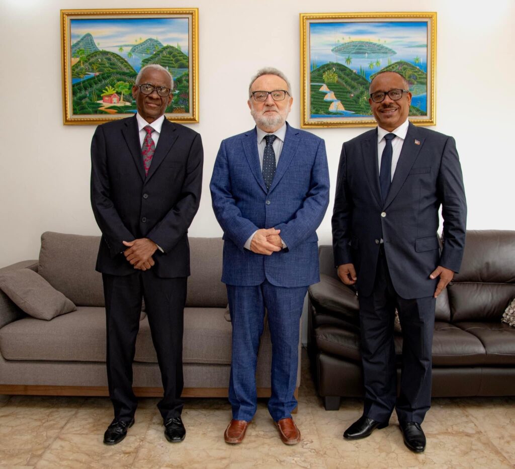 Rencontre entre le CP et l&rsquo;Ambassadeur Argentin en Haïti