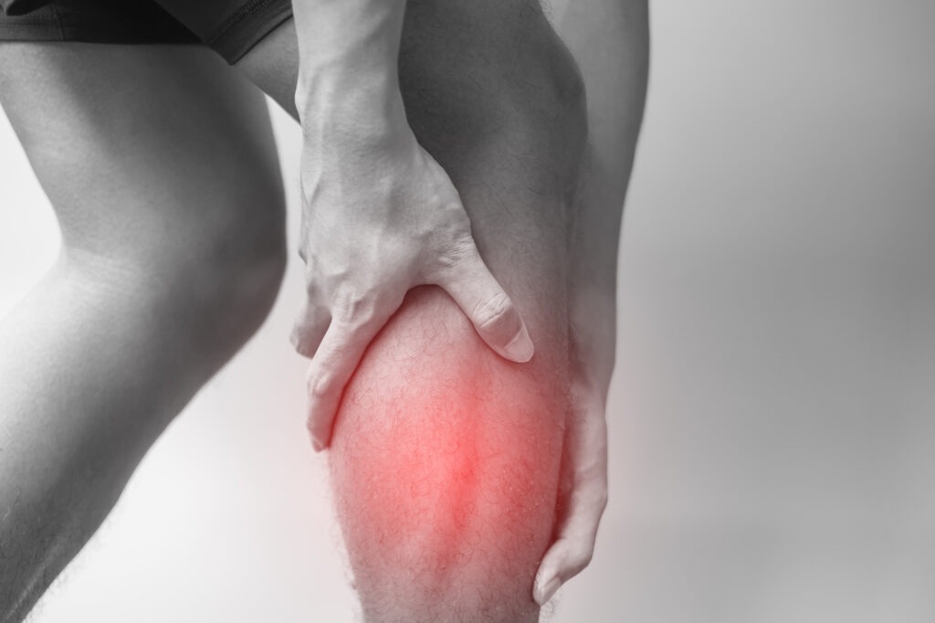 Comprendre les crampes : causes, symptômes et prévention