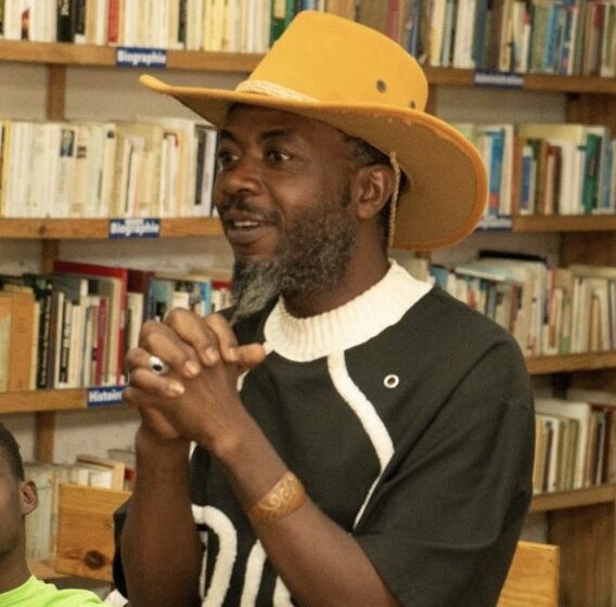  Le poète Inéma Jeudi remporte Le Grand Prix KOJÈS 2025