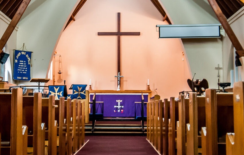  Poukisa anpil moun ki legliz toujou prive pitit yo de yon pakèt libète