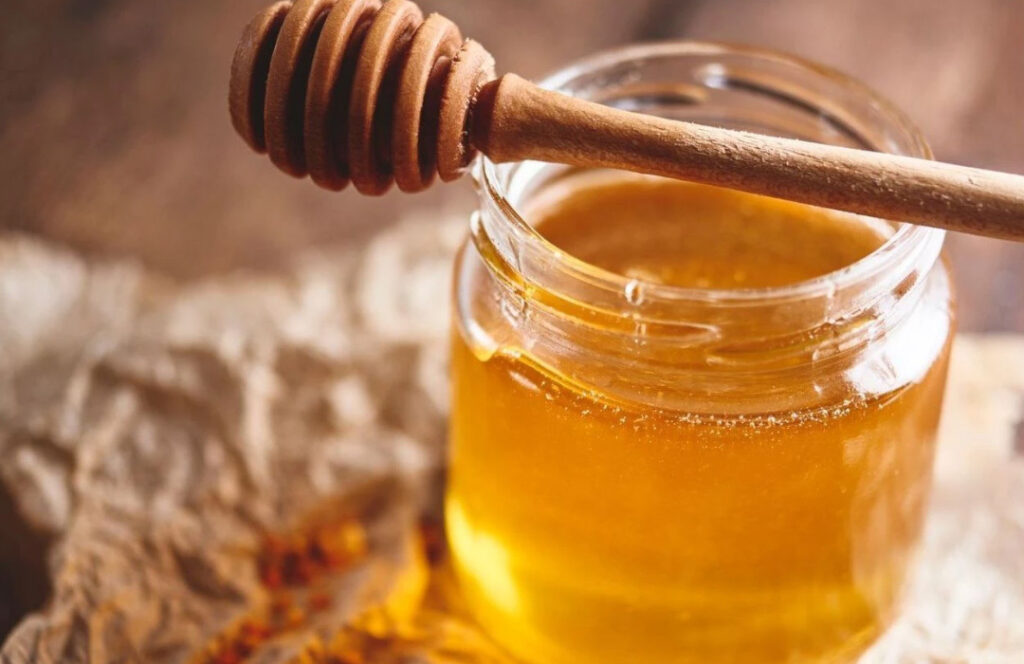 Saviez-vous que le miel est un trésor sucré qui défie le temps ?