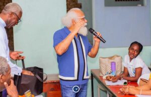 Haïti : à Jacmel, écrivains et étudiants réunis pour faire vivre l’héritage de René Depestre