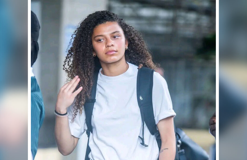 Océane Nathalie Toussaint, rejoint le camp des Grenadières