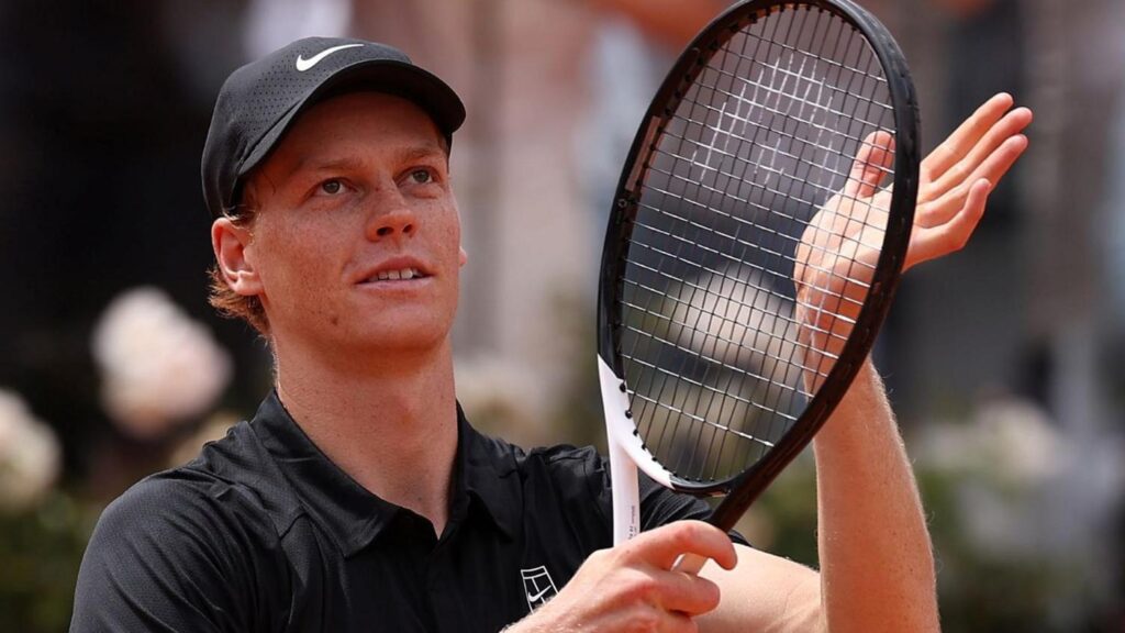 Jannik Sinner enchaîne et marque l’histoire des Masters 1000
