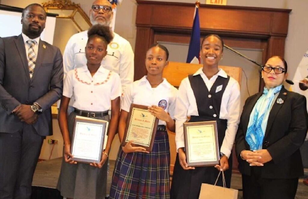 Arialidjee Lensisca Délice représentera Haïti au concours international de l’Union postale universelle