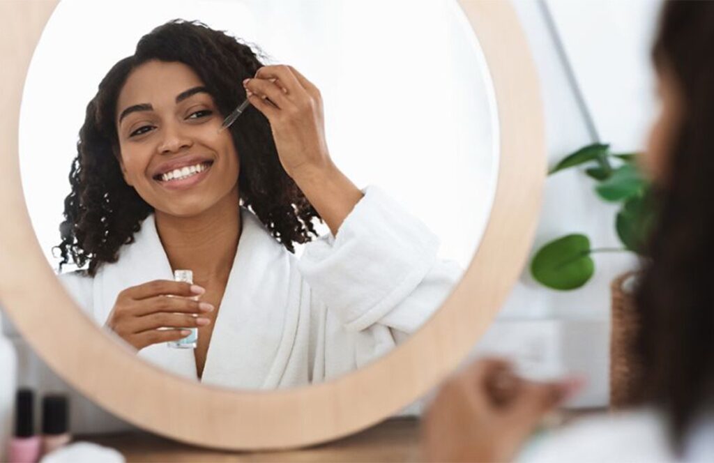 Rétinol : l’ingrédient star qui transforme votre peau