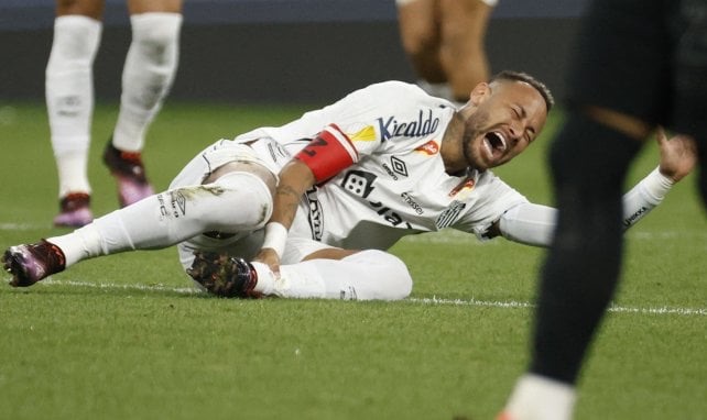 Neymar de nouveau blessé à quelques semaines du Mondial