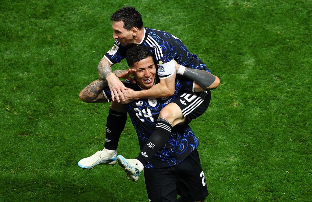 Messi guide l’Argentine vers une nouvelle finale mondiale après une remontée héroïque face à l’Angleterre